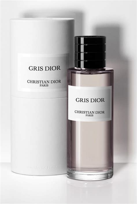 dior gris montaigne homme